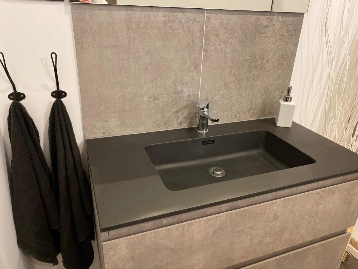 Antwerp West Side Apartment Zwijndrecht Luaran gambar